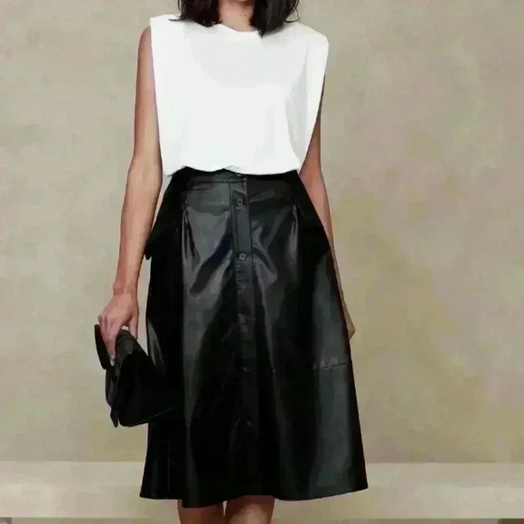 BANANA REPUBLIC VEGAN LEATHER MIDI SKIRT